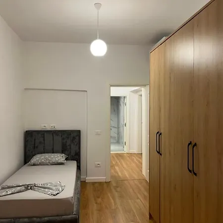 Apartman Theranda 21 Tirana
